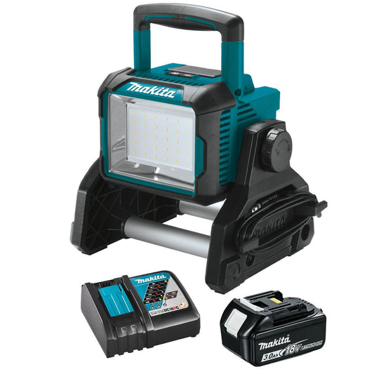 Makita DML811/2 14.4V - 18V LXT Li-ion Cordless LED Worklight with 1 x 3.0Ah Battery & Charger