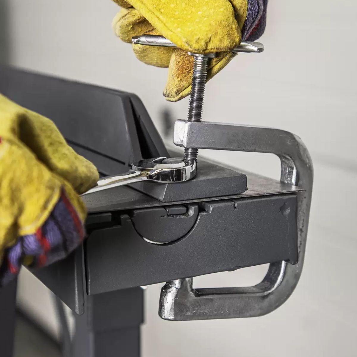 Sealey TS02 Floor Standing Sheet Metal Folder 1000mm