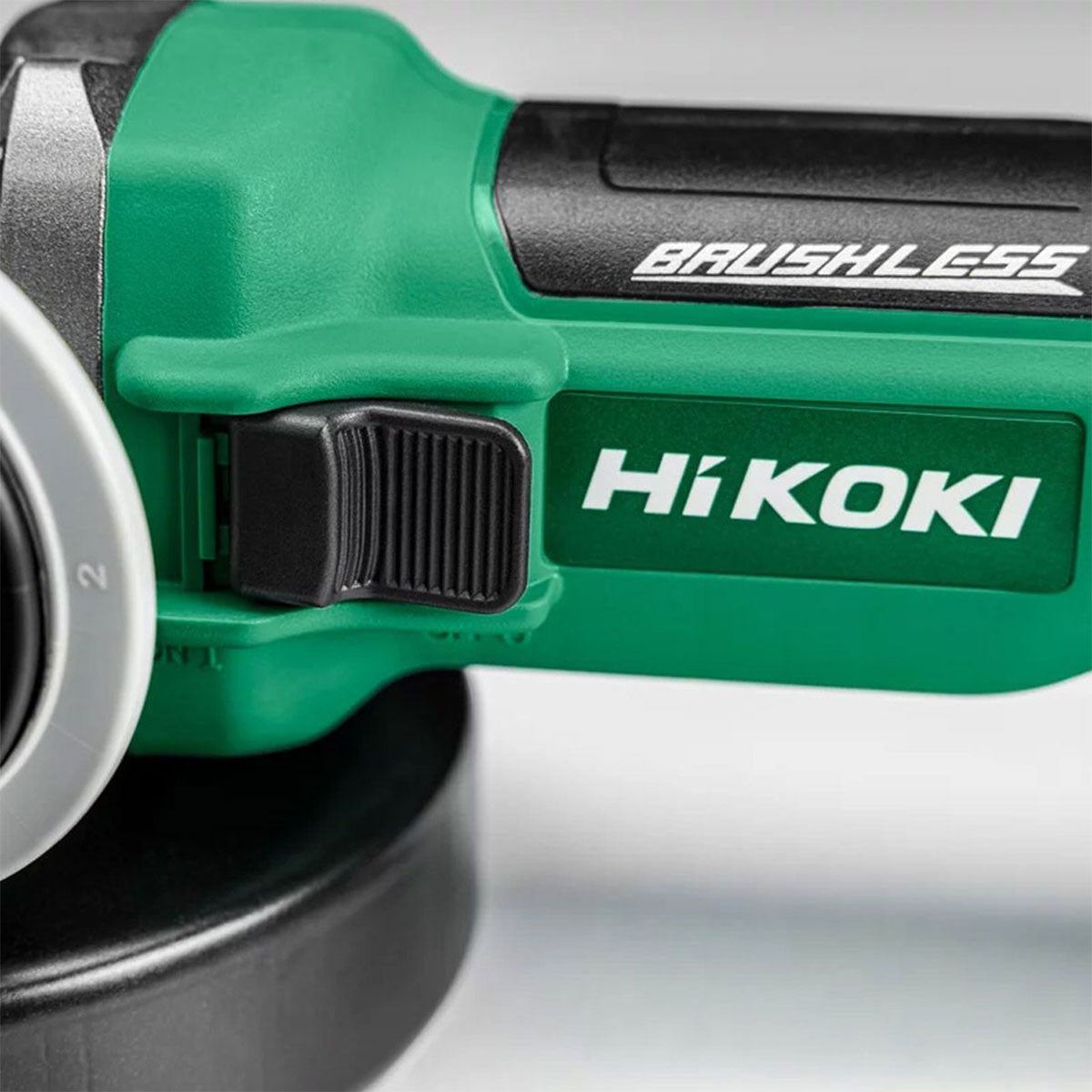Hikoki G1812DAW4Z 18V Brushless 115mm Angle Grinder with 1 x 2.5Ah/5.0Ah Battery Charger & Bag