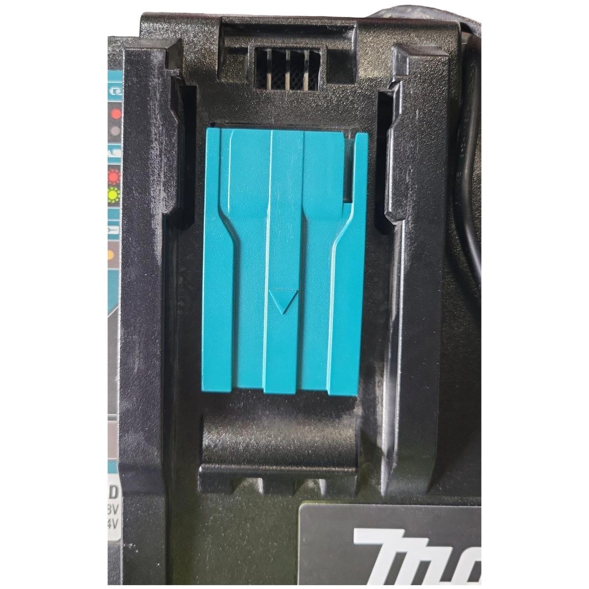 Makita DC18RD/1 14.4 - 18V LXT Twin Port Rapid Battery Charger 110V  Item Condition Seller Refurbished