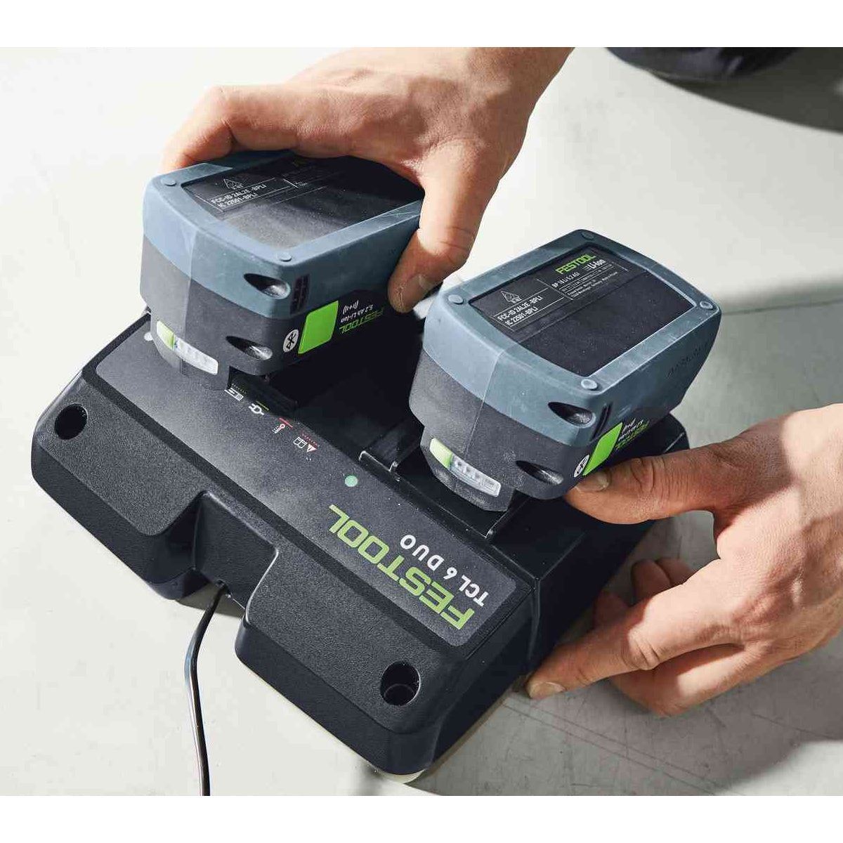 Festool TCL 6 DUO Rapid Charger 230V - 577019 Item Condition Seller Refurbished