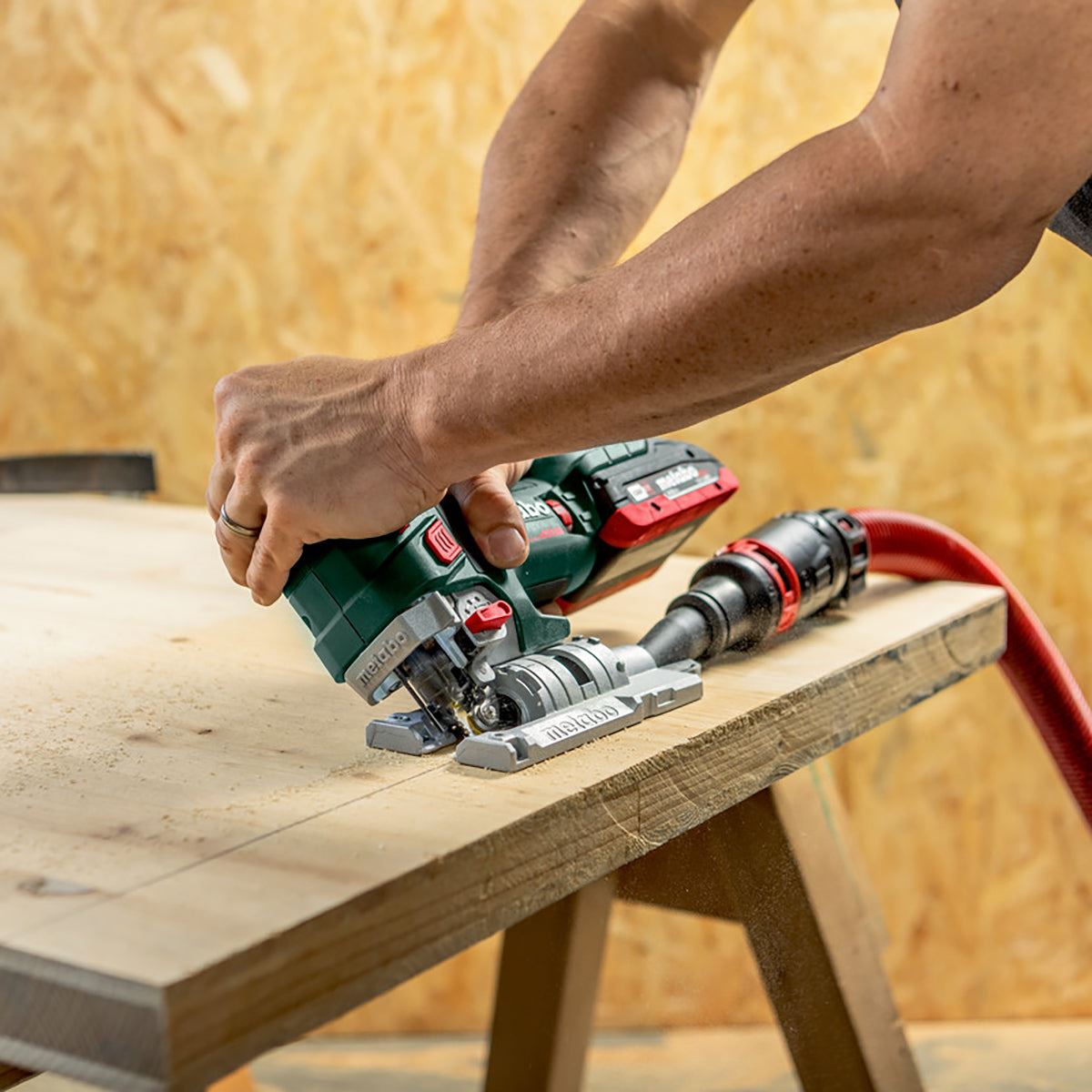 Metabo STA 18 LTX 150 BL 18V Brushless Body Grip Jigsaw with 1 x 4.0Ah Battery Charger & Metabox