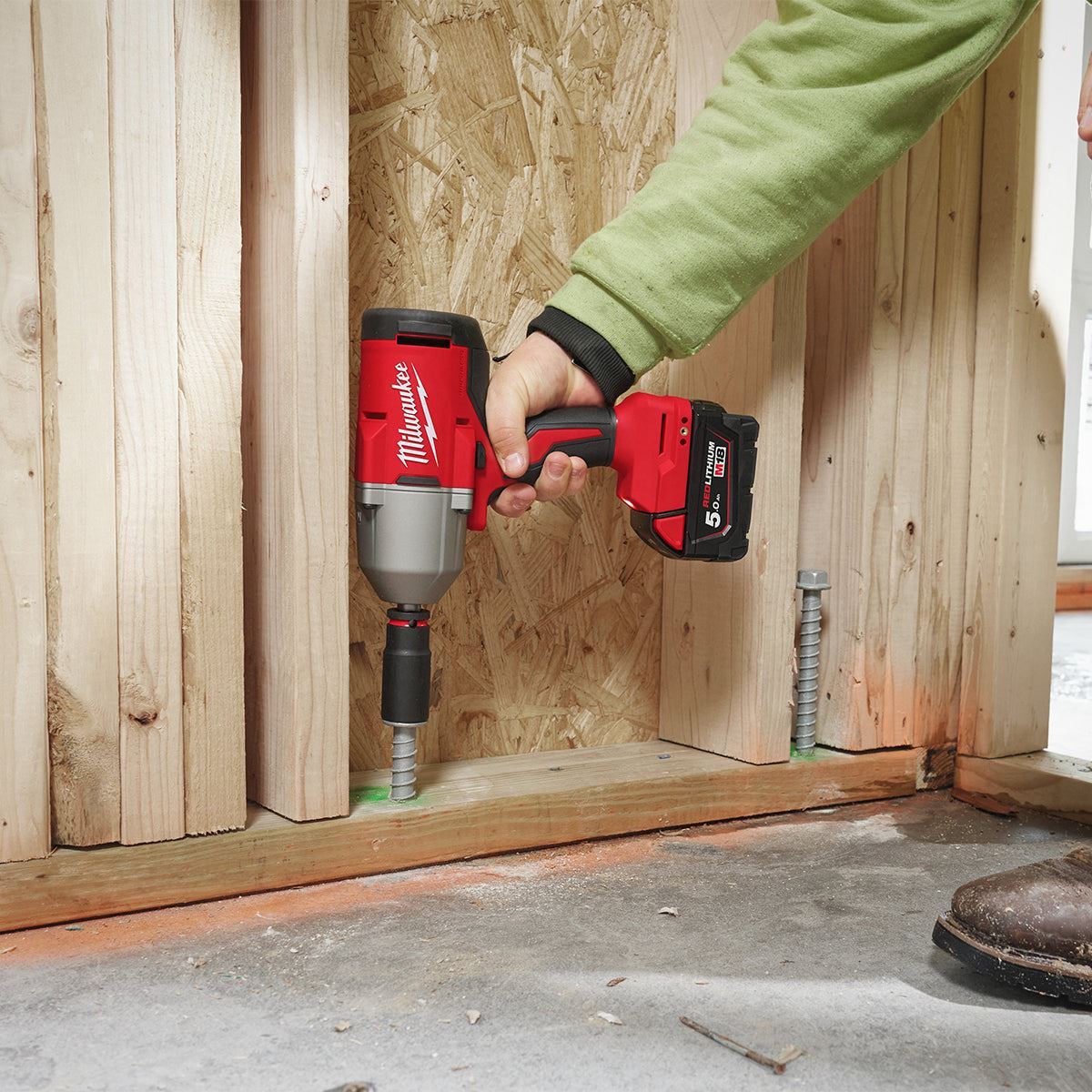 Milwaukee M18BLPP2E-502B 18V Brushless 2 Piece Power Tool Kit with 2 x 5.0Ah Battery Charger & Bag 4933498206