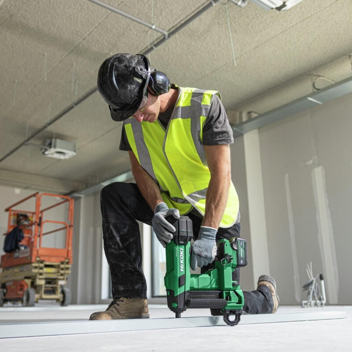 HiKOKI NC1840DAW3Z 18V Brushless Concrete Nailer Body Only In Carry Case