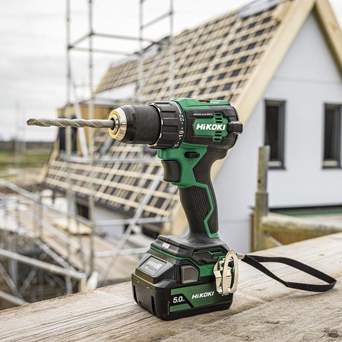 Hikoki DV18DEW2Z 18V Brushless Cordless Combi Drill with 1 x 4.0Ah/8.0Ah Battery Charger & Case