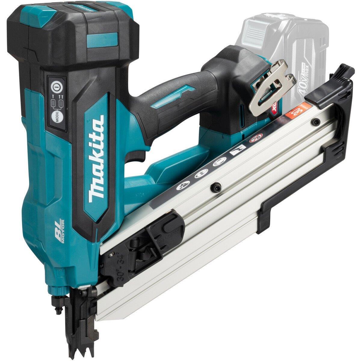Makita 40V 10 Piece Combo Kit with 3 x 2.5Ah Batteries & Charger T4TKIT-6577