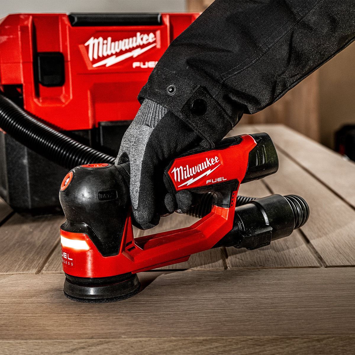 Milwaukee M12FSDR75-0B 12V Brushless 75mm Random Orbit Sander with 2 x 3.0Ah Batteries Charger & Bag
