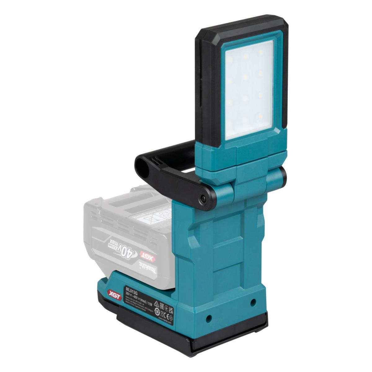 Makita ML013G 40V Max XGT Magnetic Light Body Only