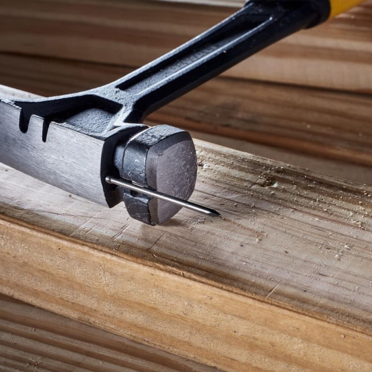 Dewalt 20oz Rip Claw Steel Hammer DWHT51004-0