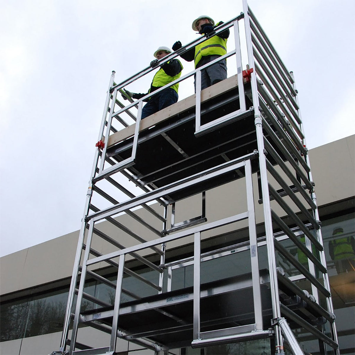 TB Davies THREE-T Aluminium Double Width Industrial Scaffold Tower 1.35m x 2.0m x 6.05m 3015-010