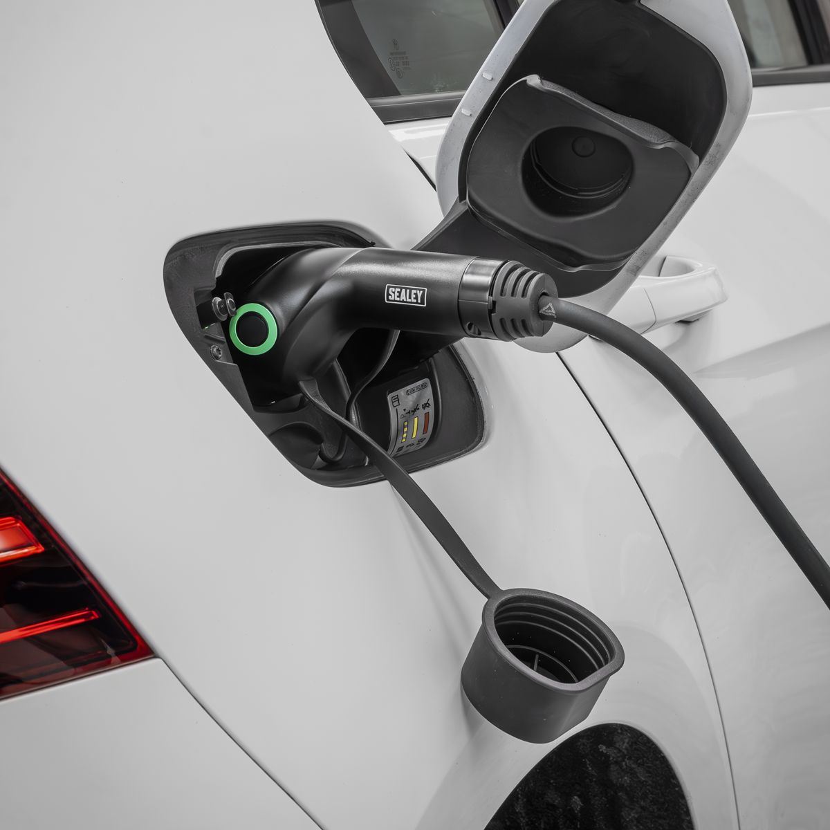 Sealey EVCC227KW 5m Type 2 to Type 2 EV Charging Cable 32A/1Ph