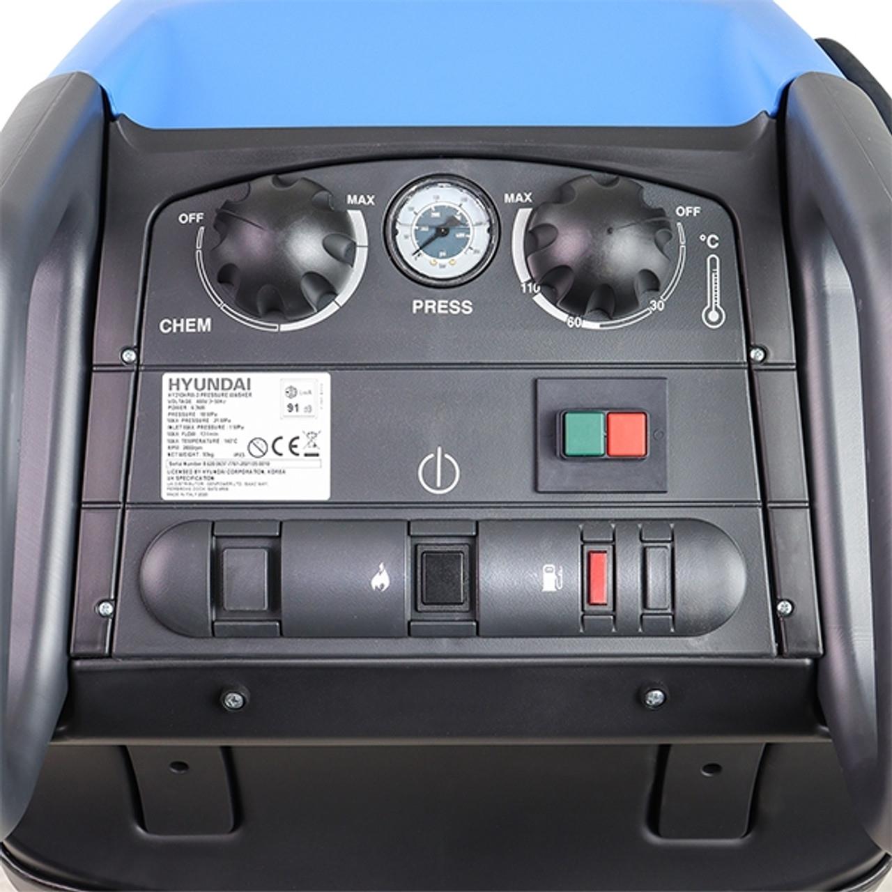 Hyundai HY210HPW-3 Hot Pressure Washer, 3-Phase, 110°C 6.3kW Power Jet Washer 3050psi & 210bar