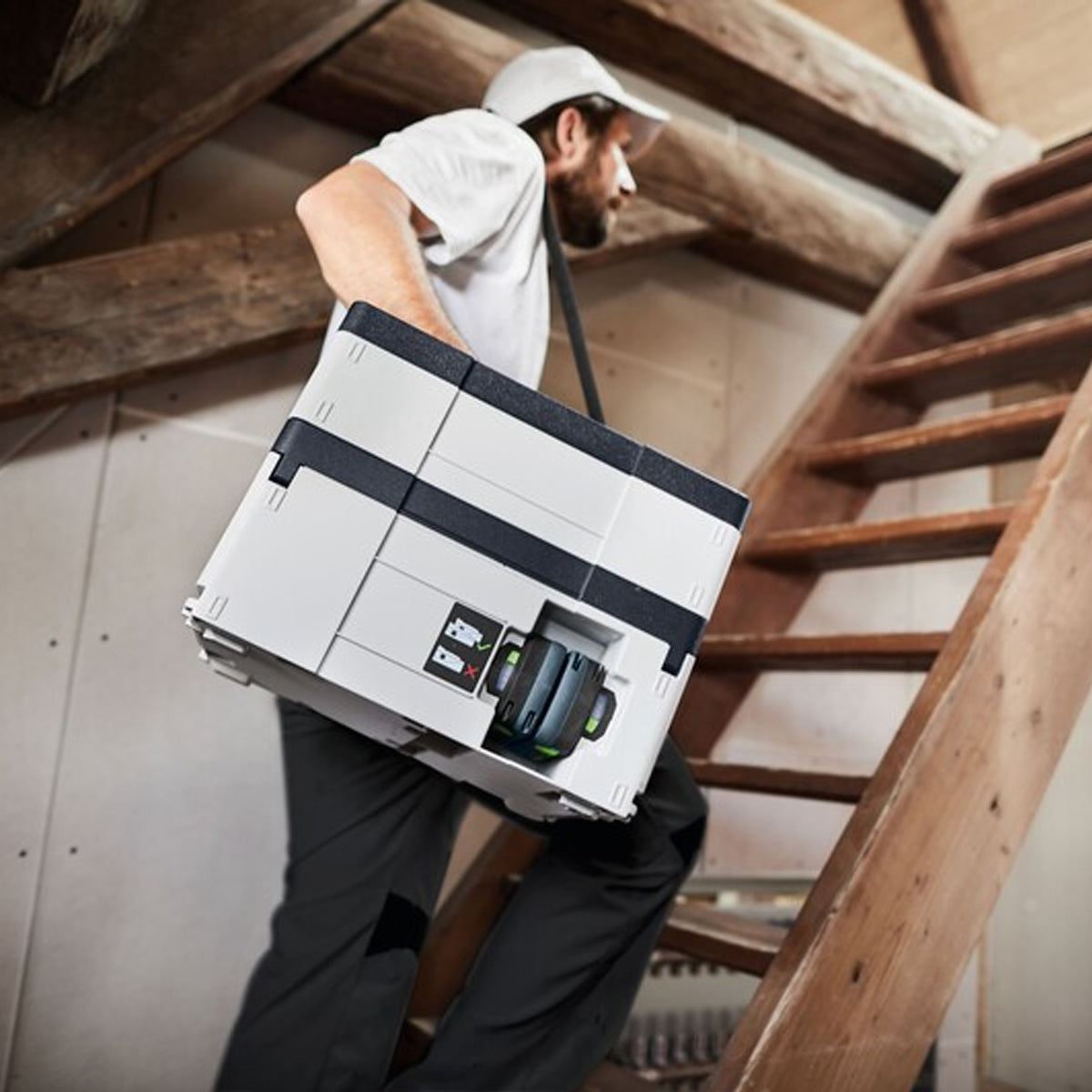 Festool CLEANTEC CTMC SYS I-Basic 36V M-Class Mobile Dust Extractor 576933 with 2 x 5.0Ah Battery & Charger