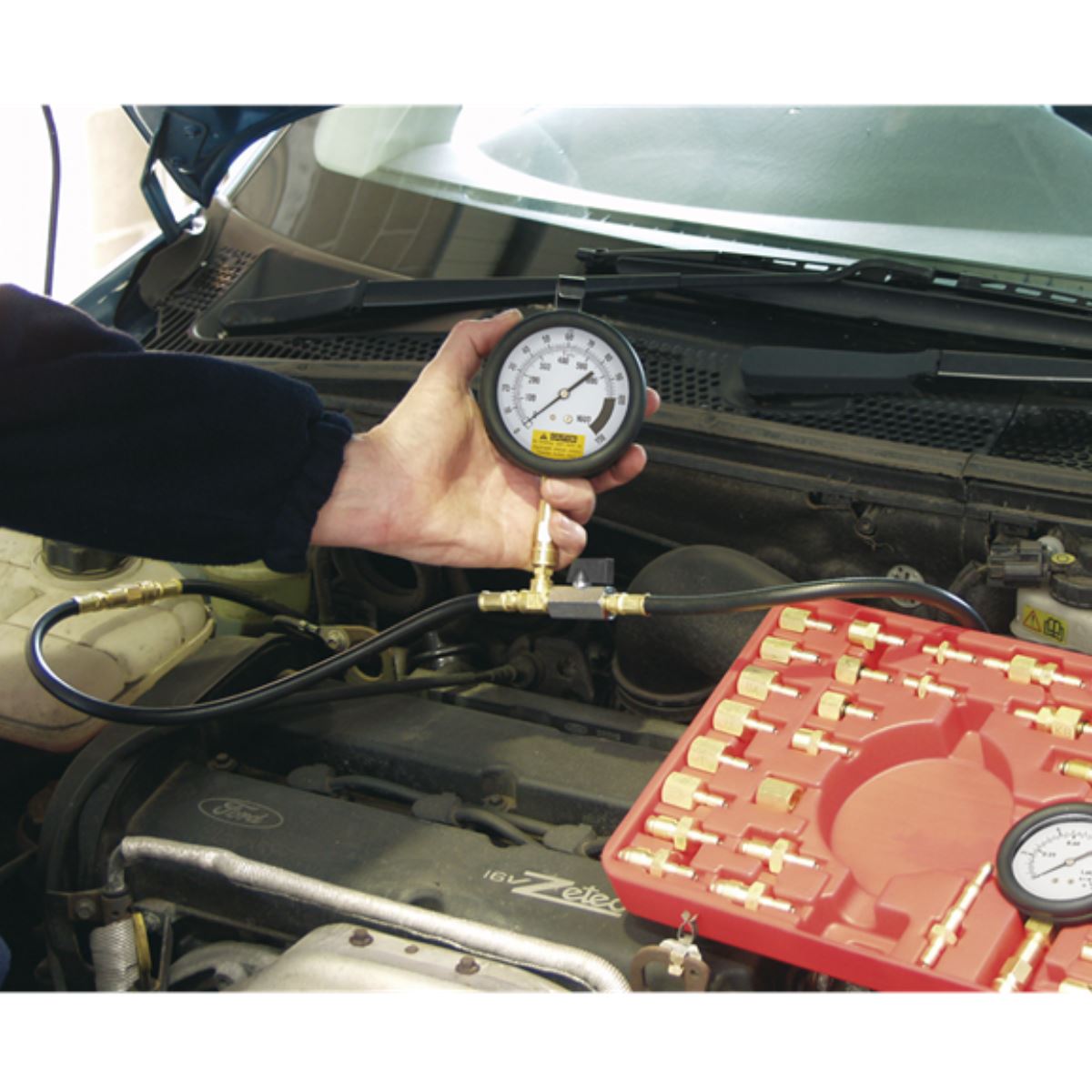 Sealey VSE210 Fuel Injection Pressure Test Kit