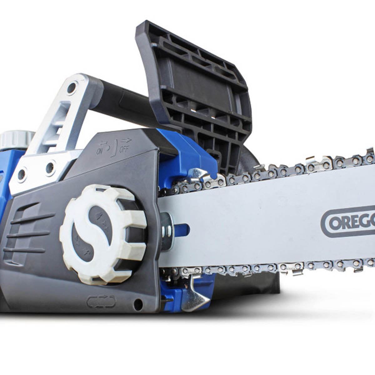 Hyundai HYC2400E 40cm Electric Chainsaw 230V/2400W Motor for Powerful Cutting and Precision