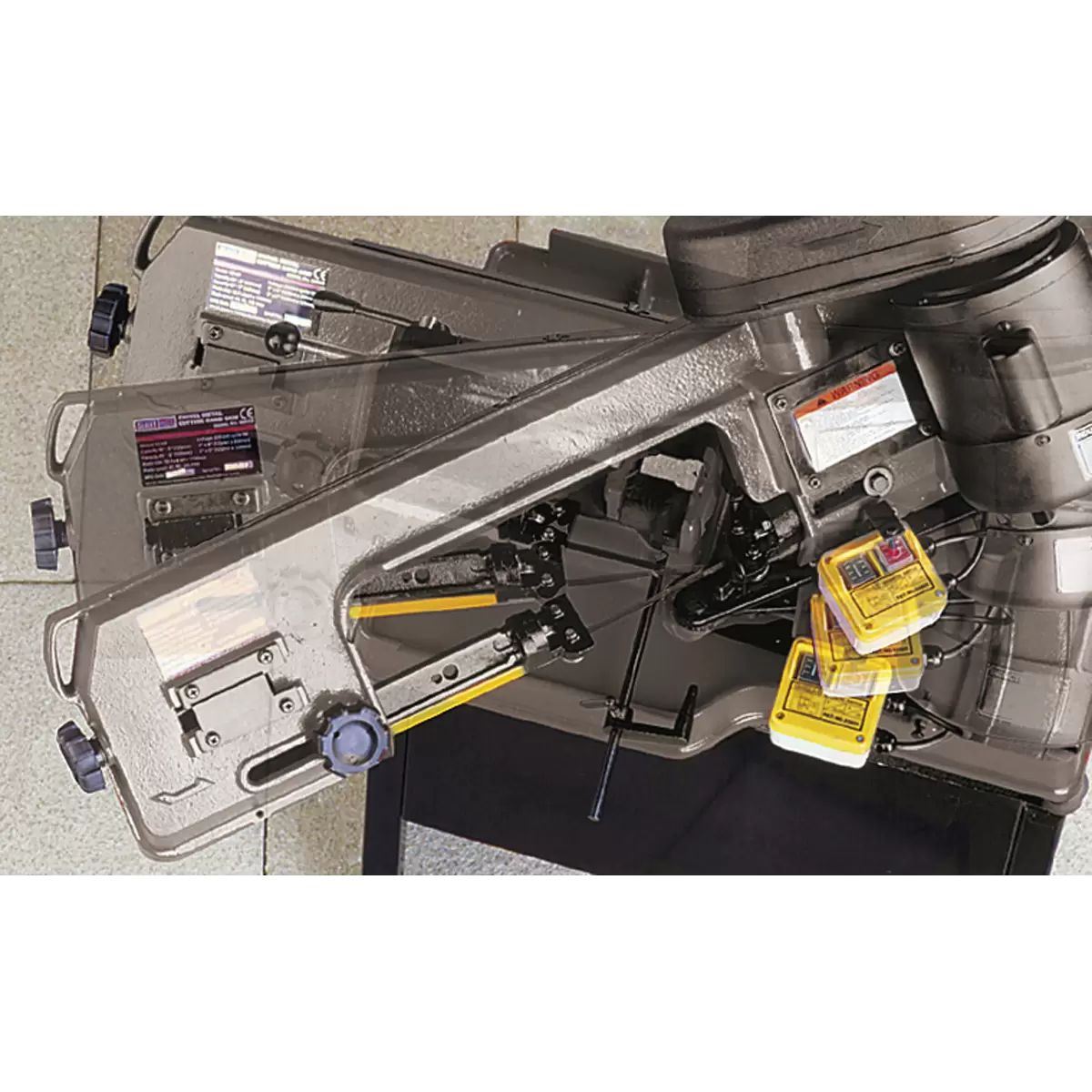 Sealey SM65 3-Speed Metal Cutting Bandsaw with Quick Lock Vice & Stand 230V/375W