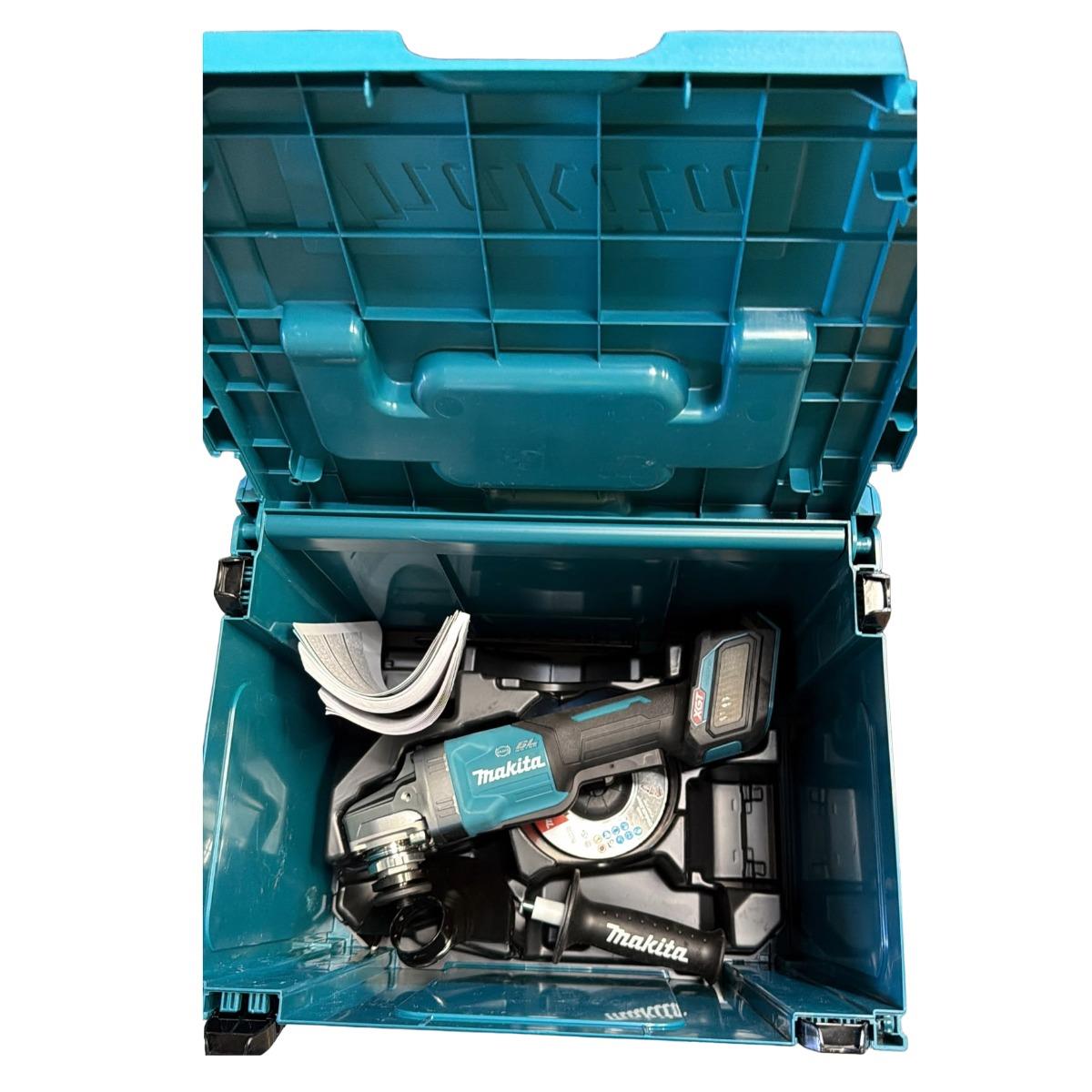 Makita GA029GZ01 40V XGT Max 125mm Brushless Angle Grinder Body Only With Carry Case Item Condition Seller Refurbished