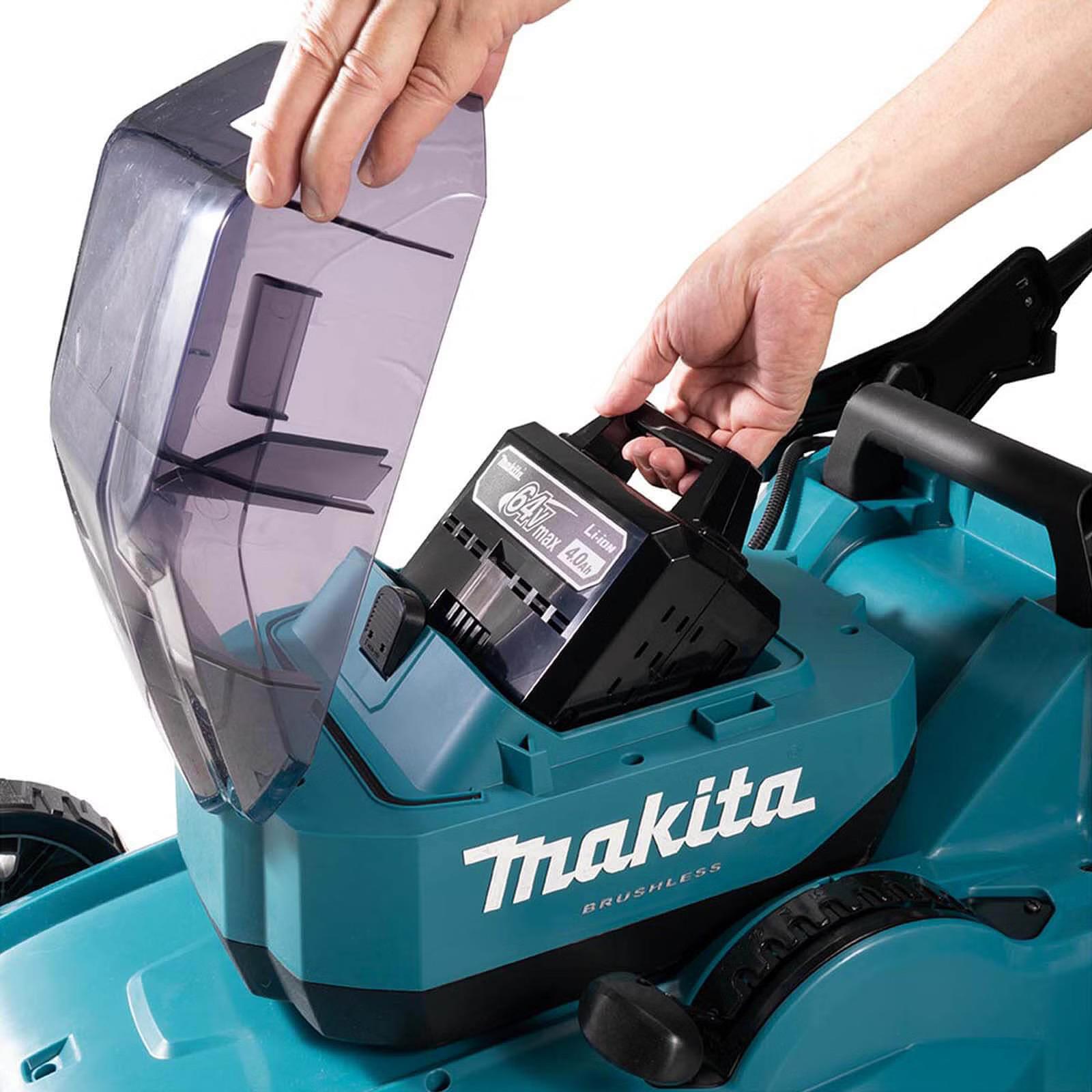 Makita LM002JM101 64V max 53cm Brushless Lawn Mower With 1 x 4.0Ah Battery & Charger Item Condition Damaged Box
