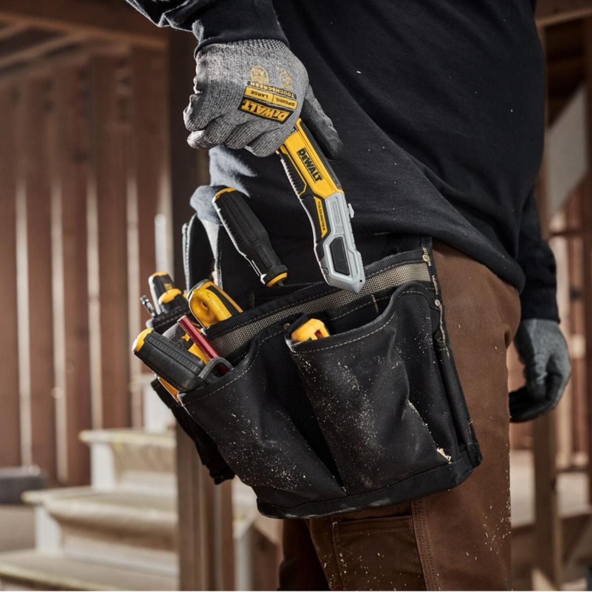 Dewalt TOUGHSERIES Heavy-Duty Retractable Utility Knife DWHT10999-0