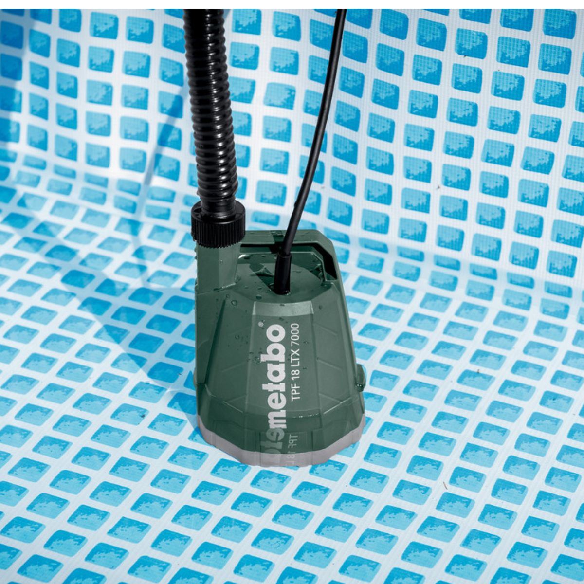 Metabo TPF 18 LTX 7000 18V Submersible Pump with 1 x 2.0Ah Battery & Charger