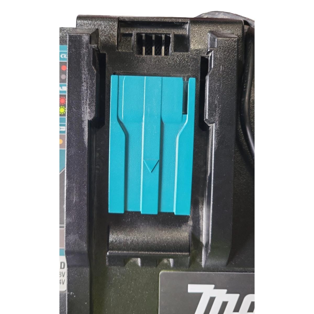Makita DC18RD/2 14.4 - 18V LXT Li-ion Twin Port Battery Charger 240V Item Condition Seller Refurbished