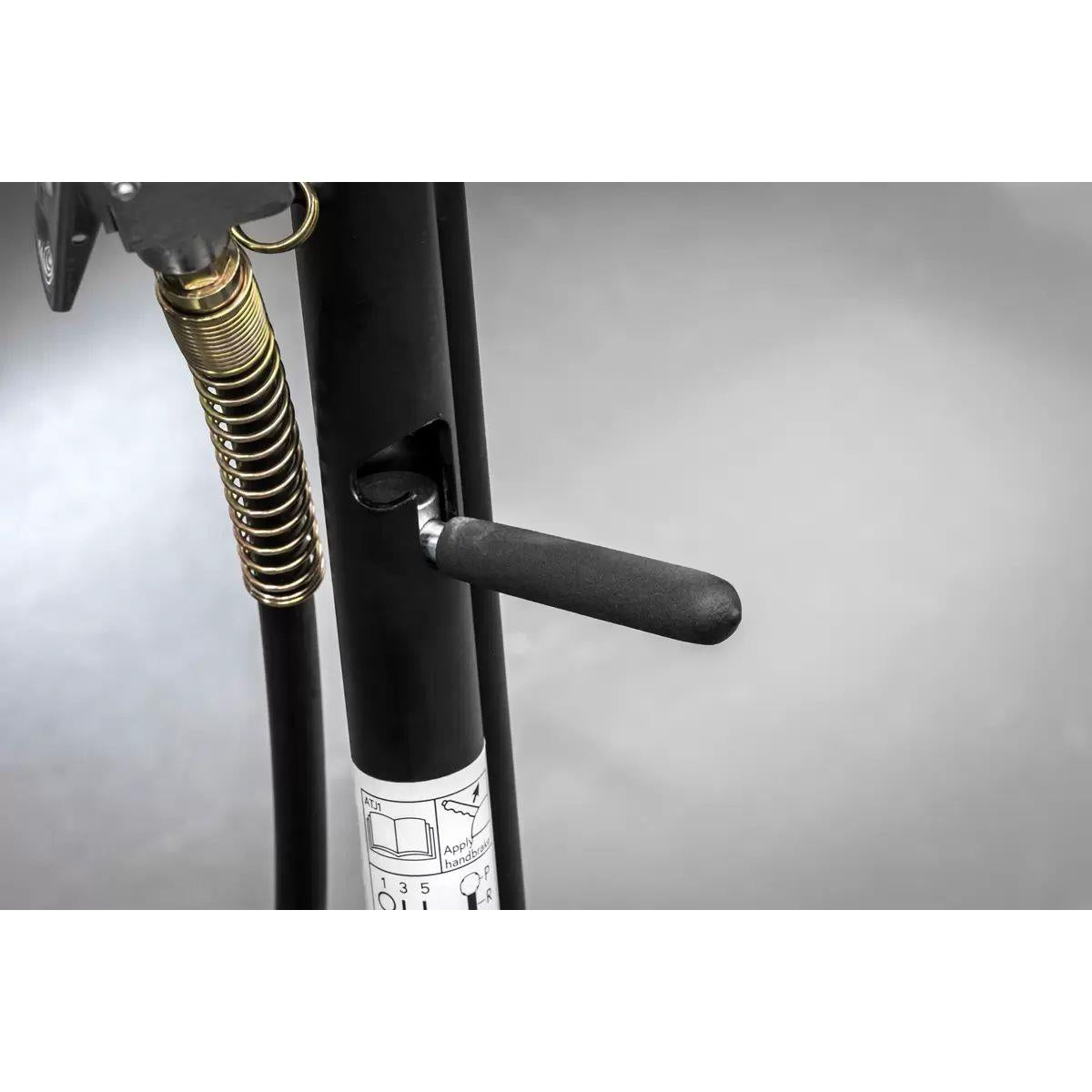 Sealey 10001A Viking Professional Long Reach Air/Manual Operation Trolley Jack with Rocket Lift 10 Tonne