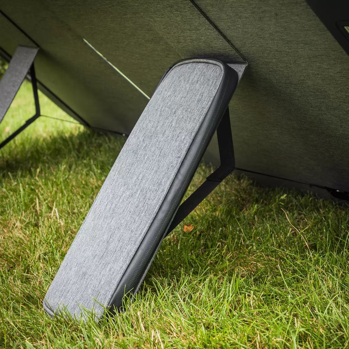 Sealey SPP110 ETFE Foldable Solar Panel 110W