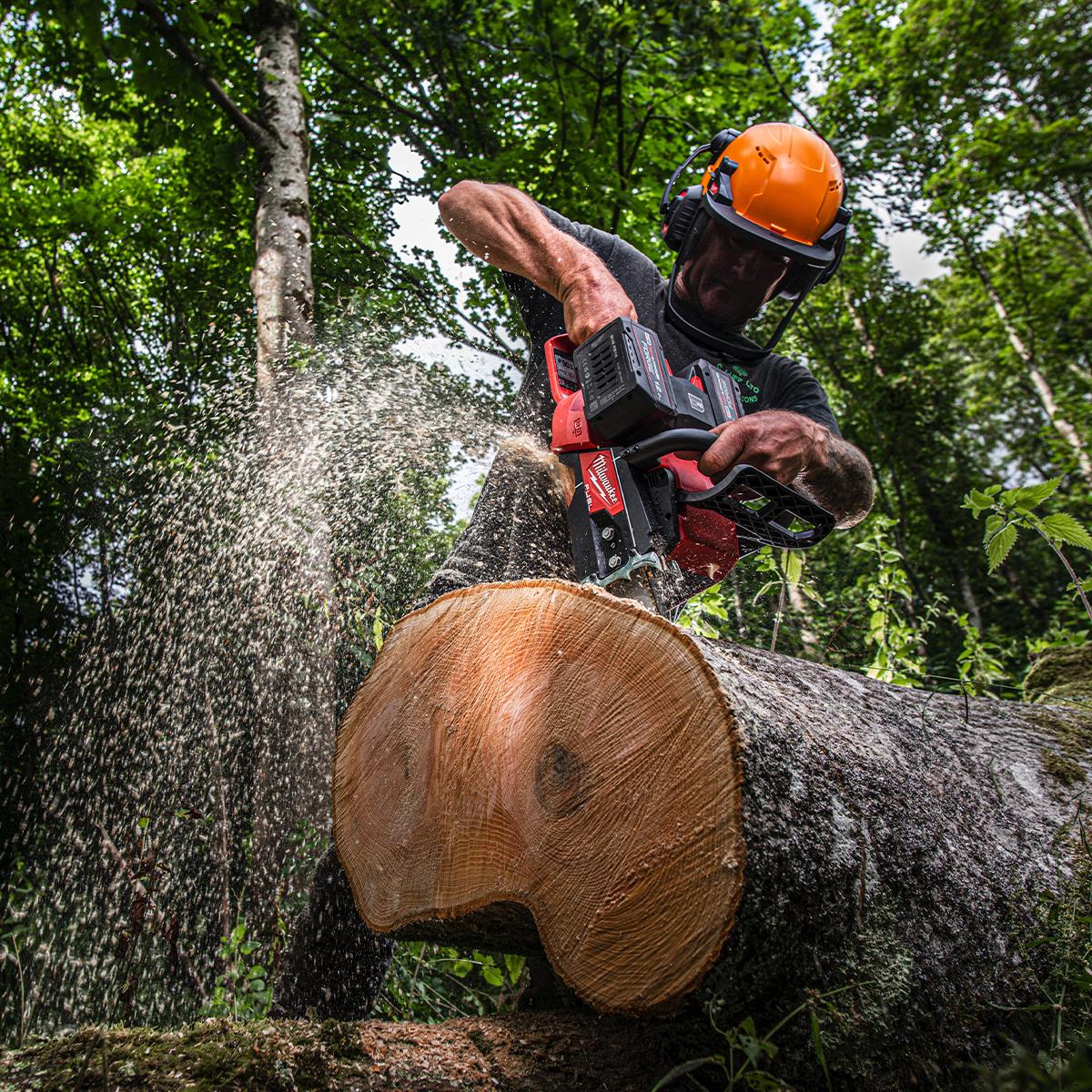 Milwaukee M18F2CHS50-0 36V FUEL Brushless 50cm Chainsaw Body Only 4933480120