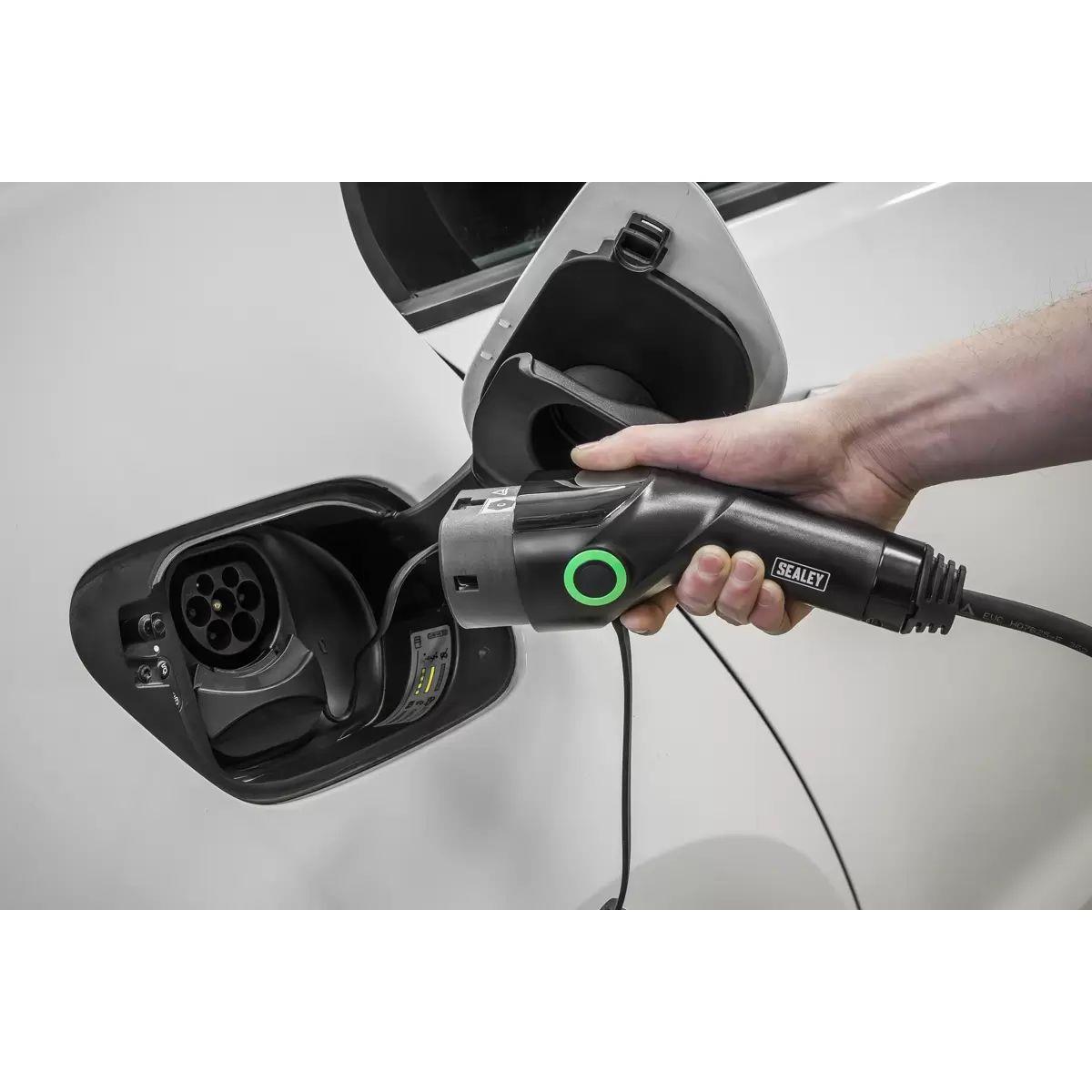 Sealey EVAC2 5m Adjustable Type 2 to UK 3-Pin Plug Portable EV Charger 3.5kW/230V