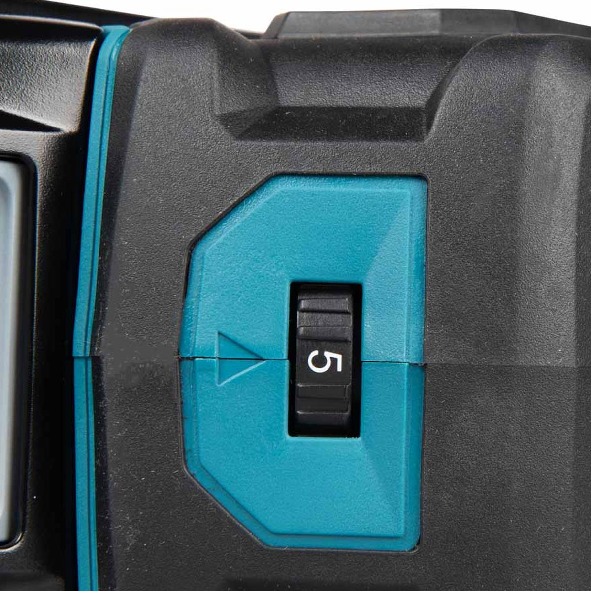 Makita GA056GZ01 40V Max XGT 125mm Brushless Flat-head Angle Grinder Body Only With Makpac Case