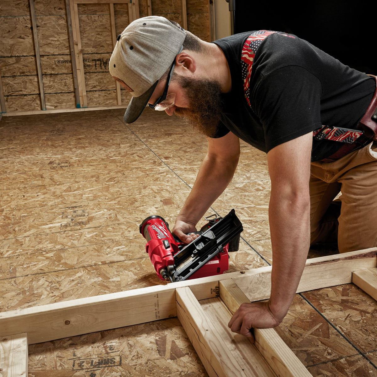 Milwaukee M18FFN-0 18V Fuel Brushless First Fix Framing Nailer with 1 x 12.0Ah Battery & Charger