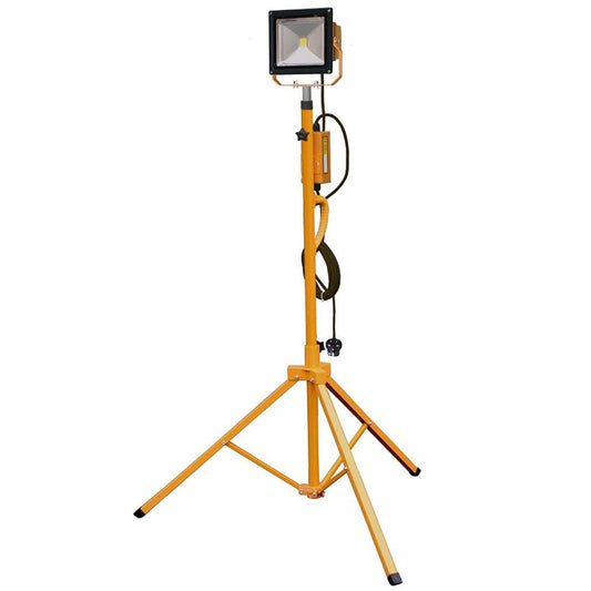 Spectre 230V HD 30W LED Floodlight with 5m Cable, 2 x 13A Outlet and 13A Plug SP-17185