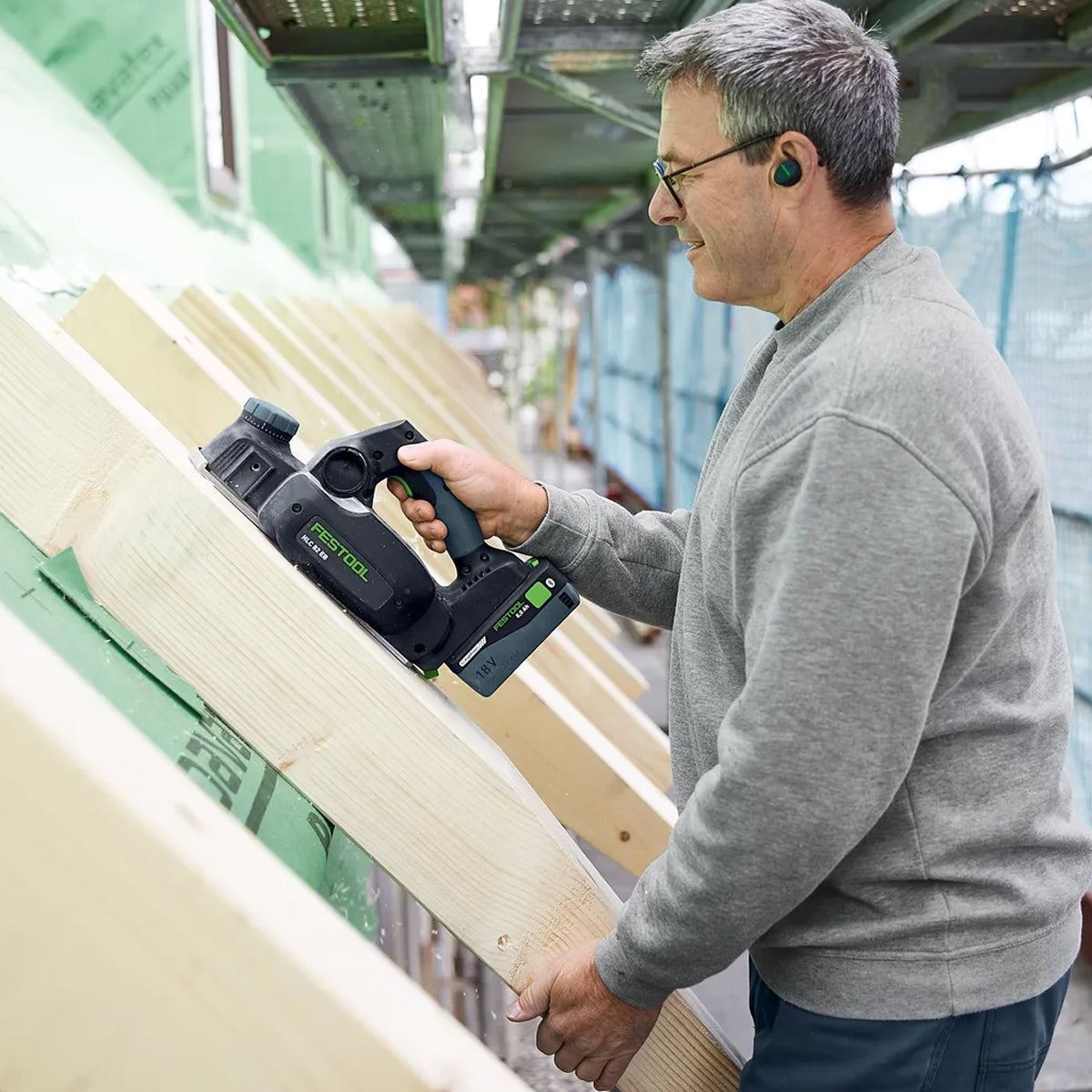 Festool HLC 82 EB-Basic 18V Brushless Planer 578000 with 1 x 5.0Ah Battery & Charger