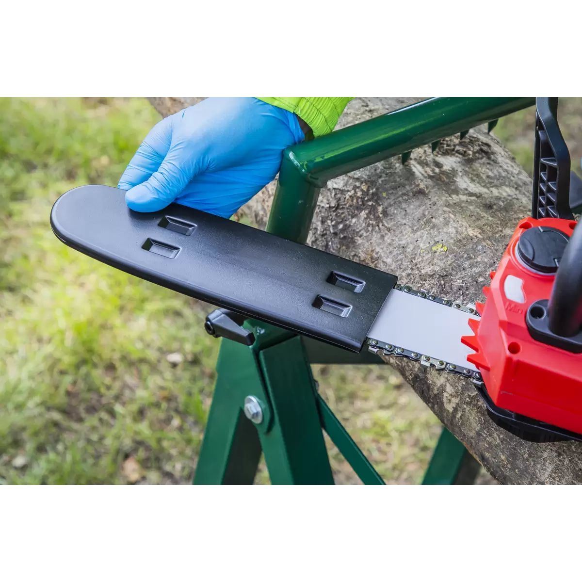 Sealey CP20VCHSKIT1 Cordless Chainsaw 25cm 20V Kit 4Ah