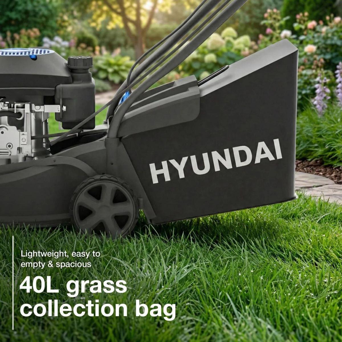 Hyundai HYM16130PX 139cc 40cm Hand Push Petrol Lawnmower & Hand Push