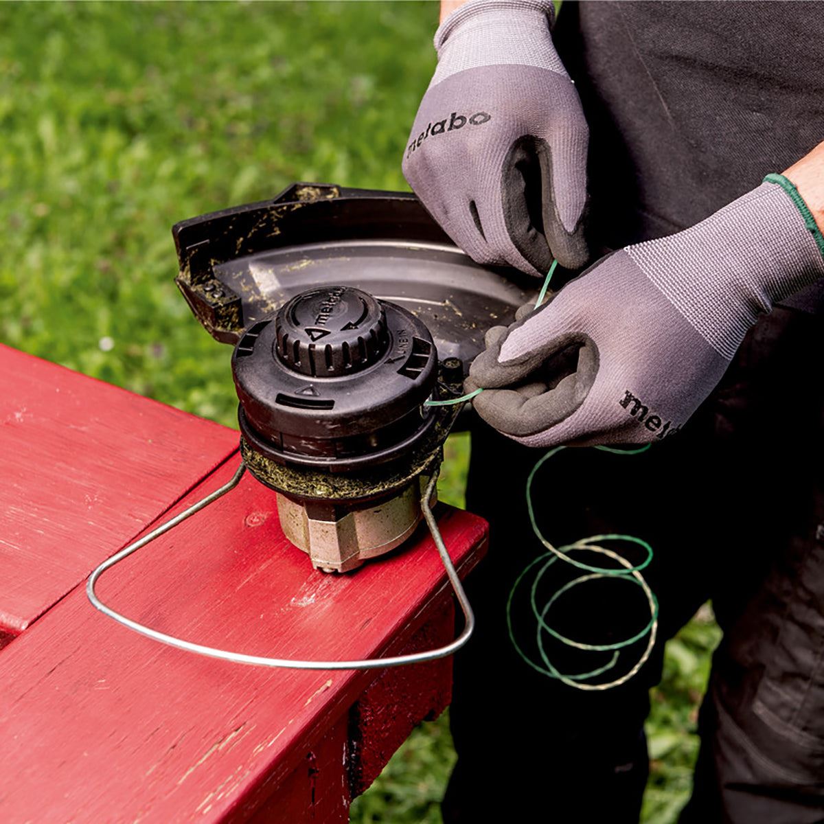 Metabo RTD 18 LTX BL 30 18V Brushless Line Trimmer With 1 x 4.0Ah Battery & Charger