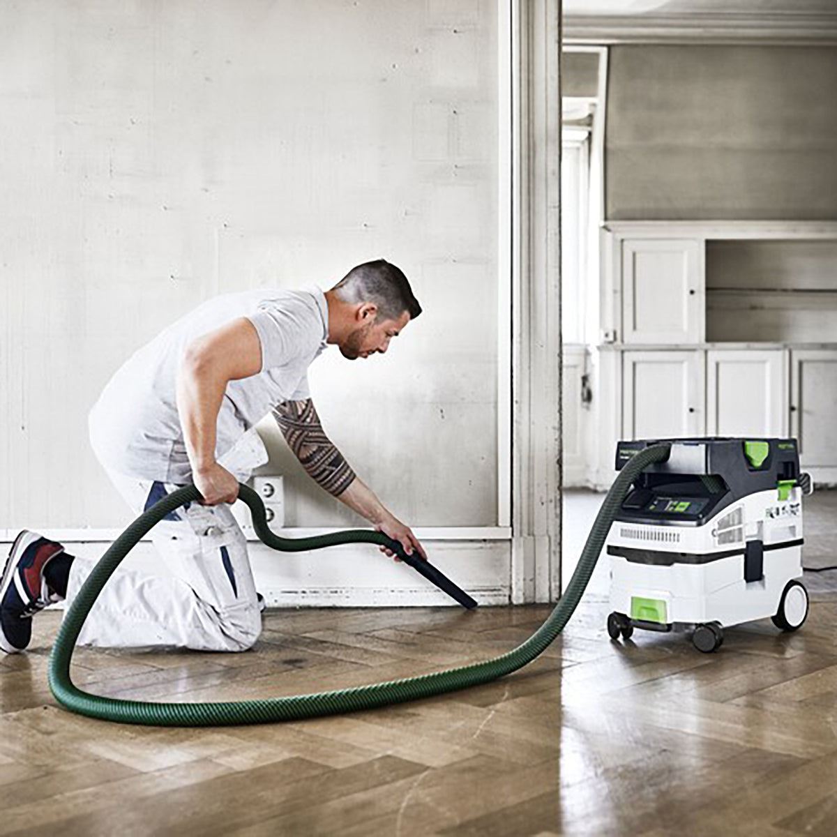 Festool TS 55 FEBQ-Plus 230V GB 160mm Circular Plunge-Cut Saw - 576706 With Mobile Dust Extractor 578321