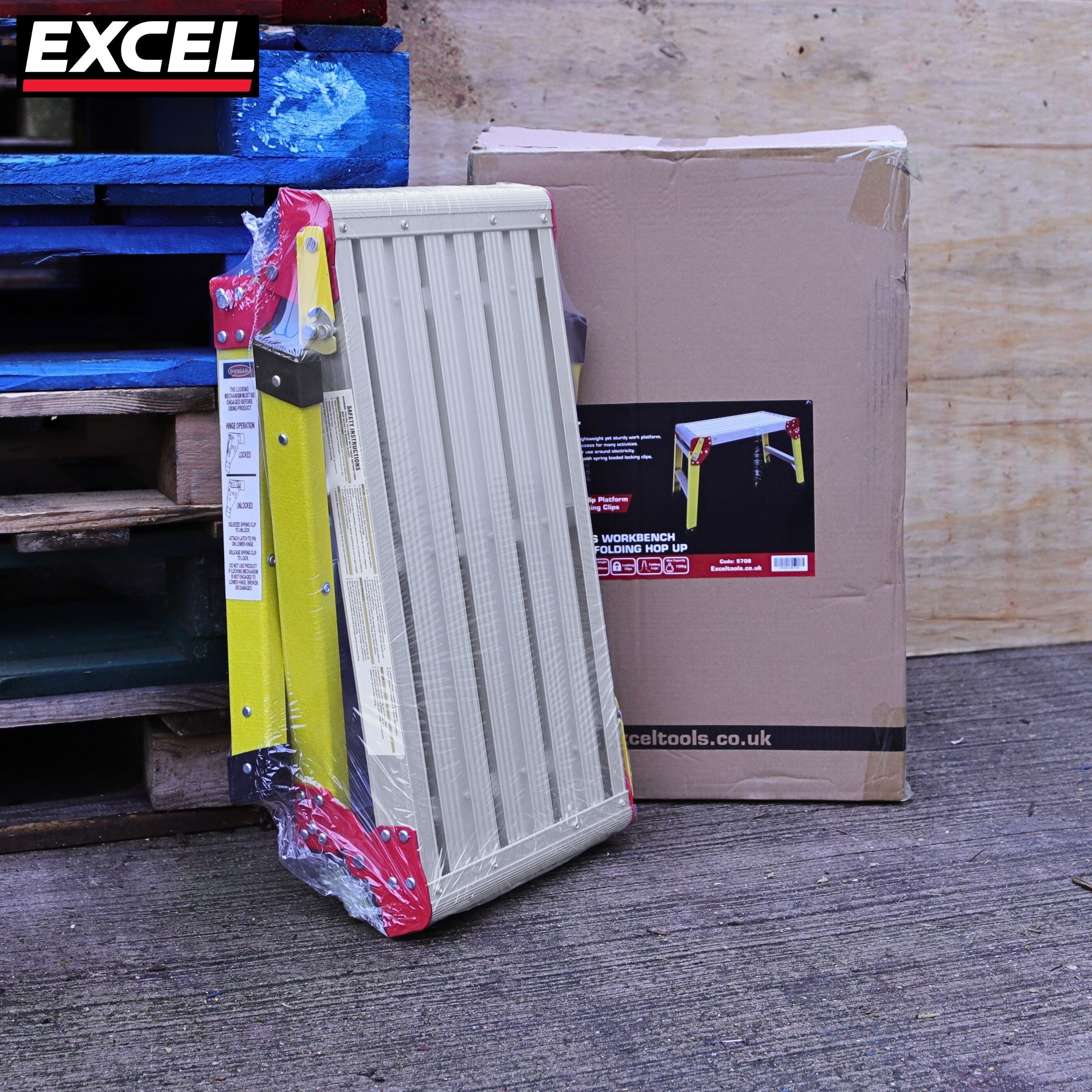 Excel Aluminium Stool Ladder 3 Tread with Fibreglass Folding Hop Up