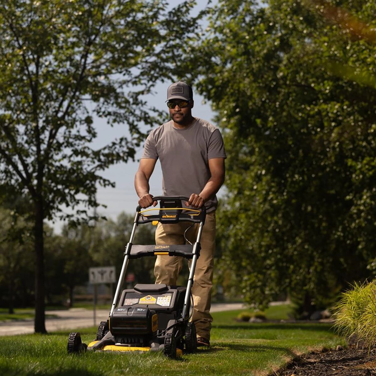 Dewalt DCMWP134N-XJ 36V Brushless Lawn Mower with 2 x 9.0Ah Battery & Charger