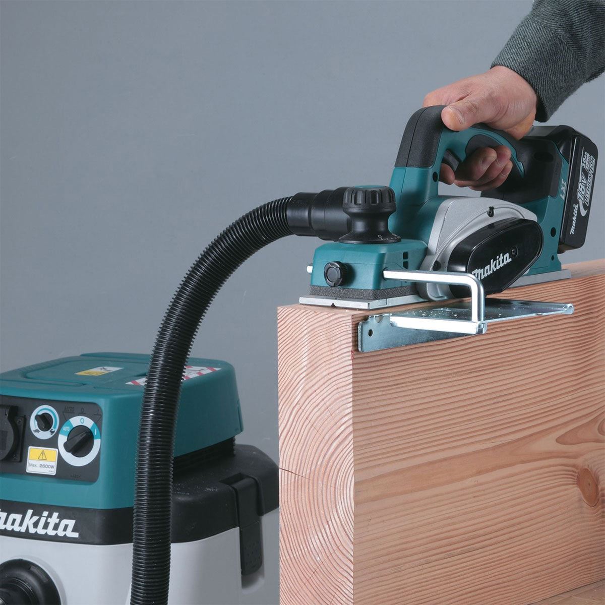 Makita 2 Piece 18V LXT Li-ion Impact Driver & 82mm Planer Body Only