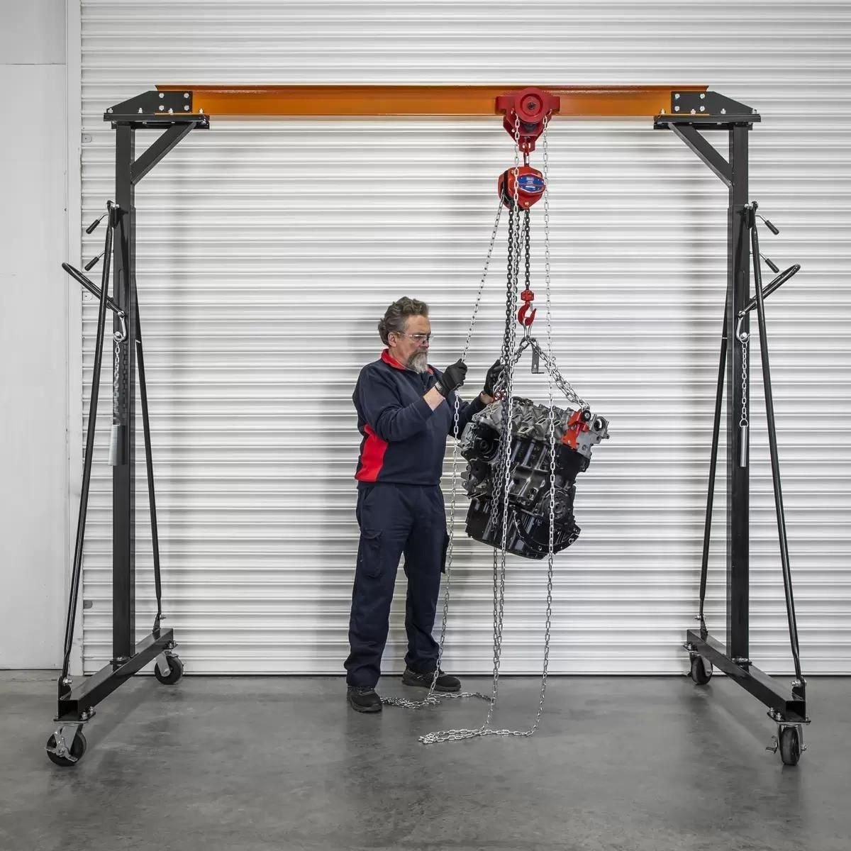 Sealey SG1000KITG Portable Gantry Crane Adjustable 1 Tonne with Geared Trolley Combo