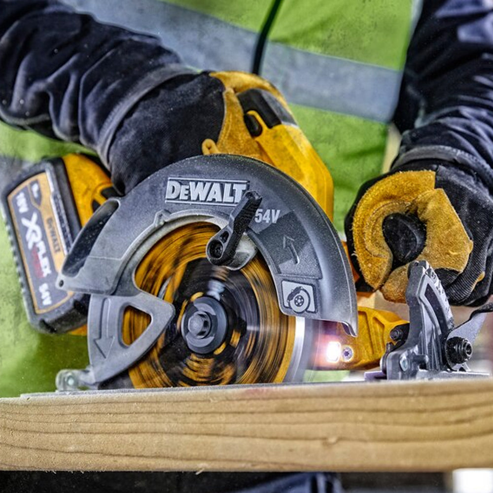 Dewalt DCS578N 54V Flexvolt Brushless 190mm Circular Saw with 2 x 6.0Ah Battery Dual Port Charger & Bag