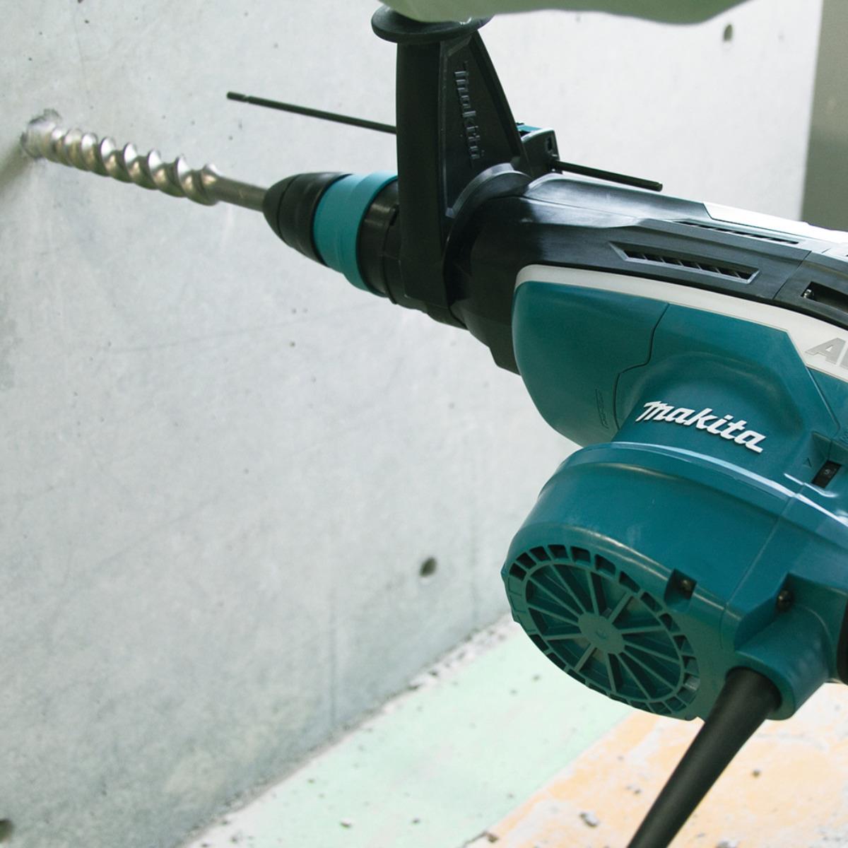Makita HR5212C/1 52mm 2-Mode SDS-Max Rotary Demolition Hammer With AVT 110V/1510W
