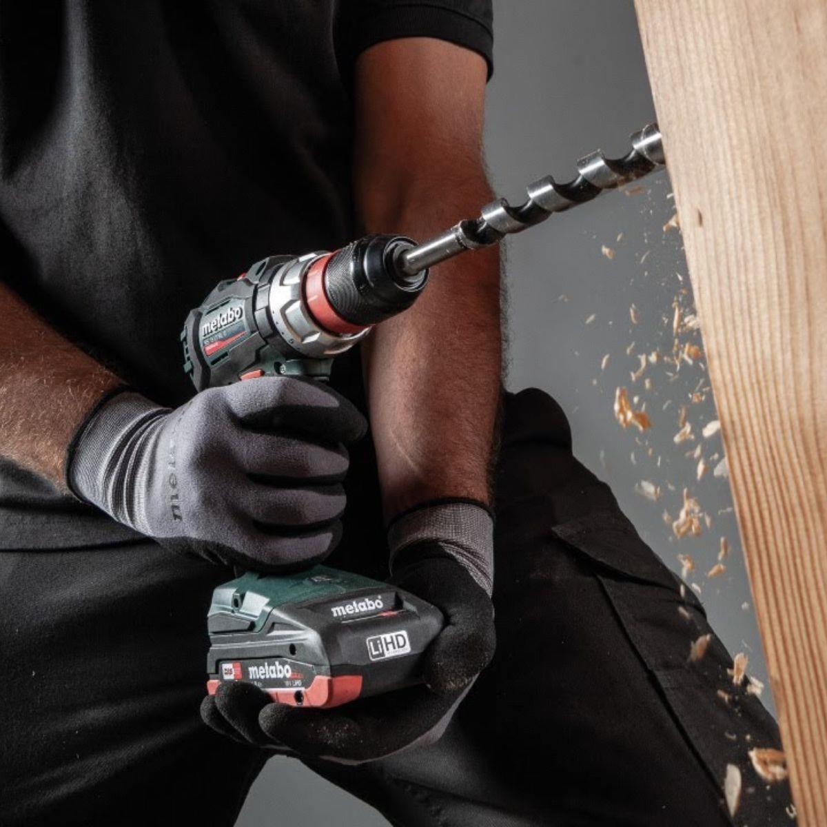 Metabo BS 18 LT BL 18V Brushless Drill Driver With 1 x 5.2Ah Battery & Charger