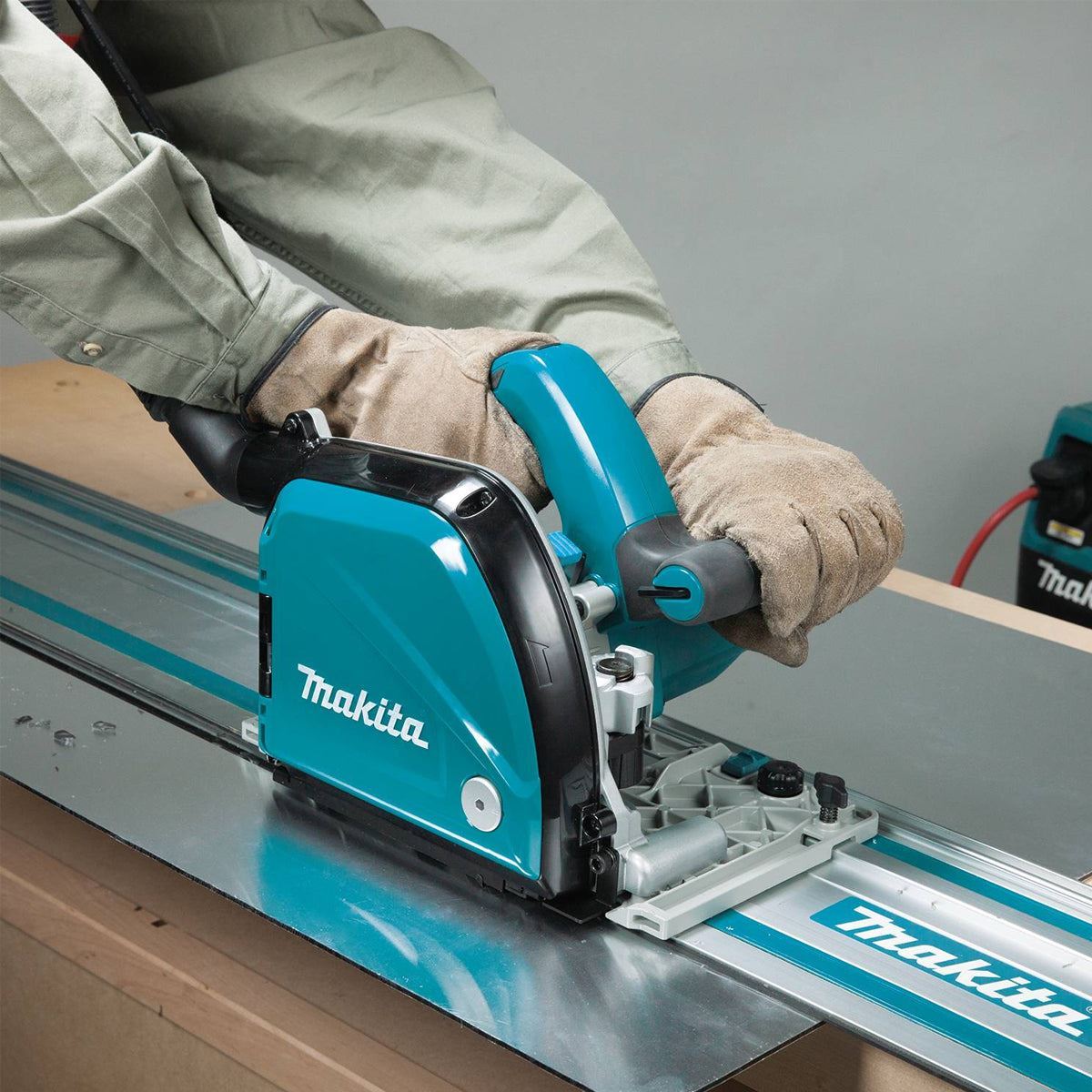 Makita CA5000XJ/2 Aluminium Groove Cutter In Case 240V With 1 x 3m Guide Rail & Clamp