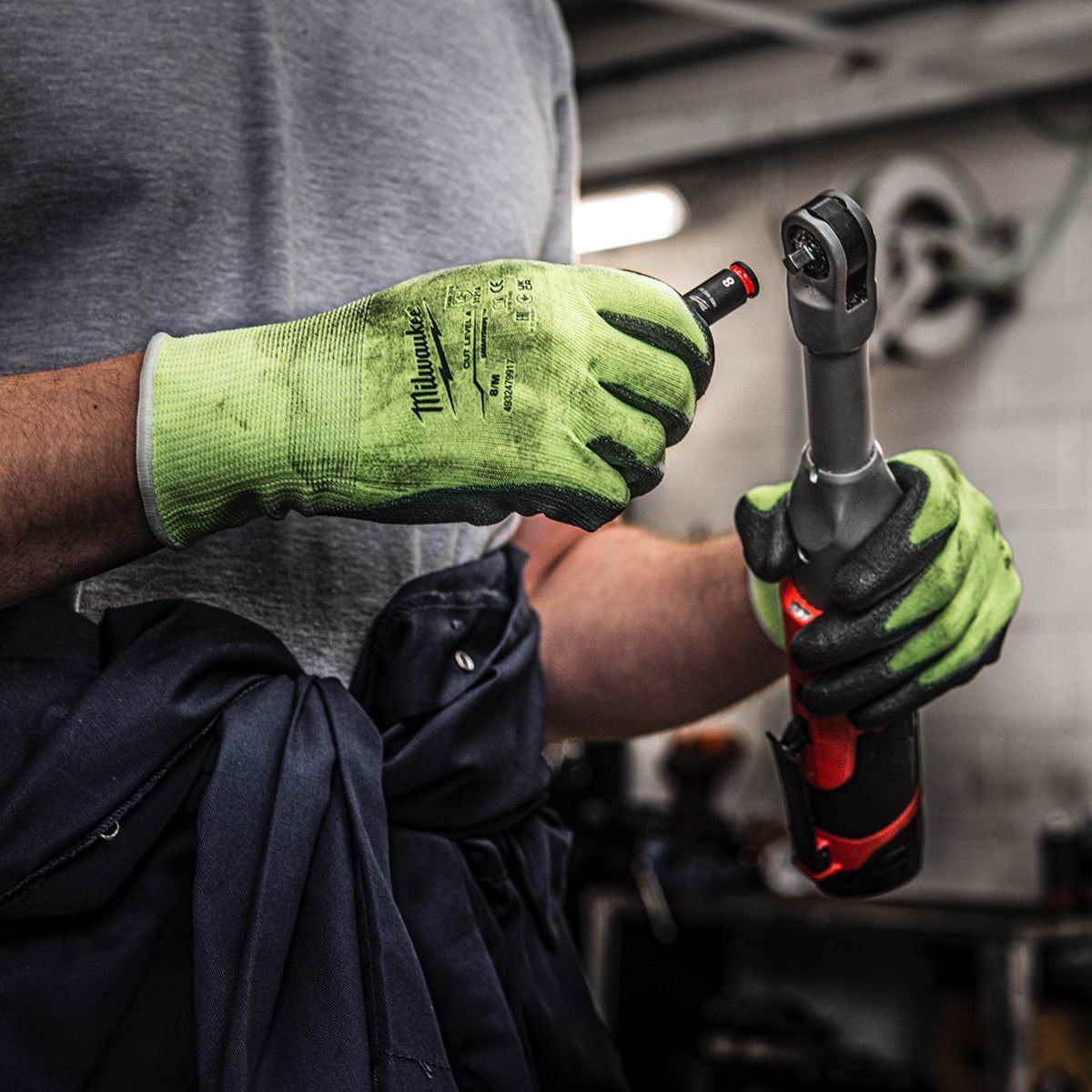 Milwaukee Shockwave 3/8