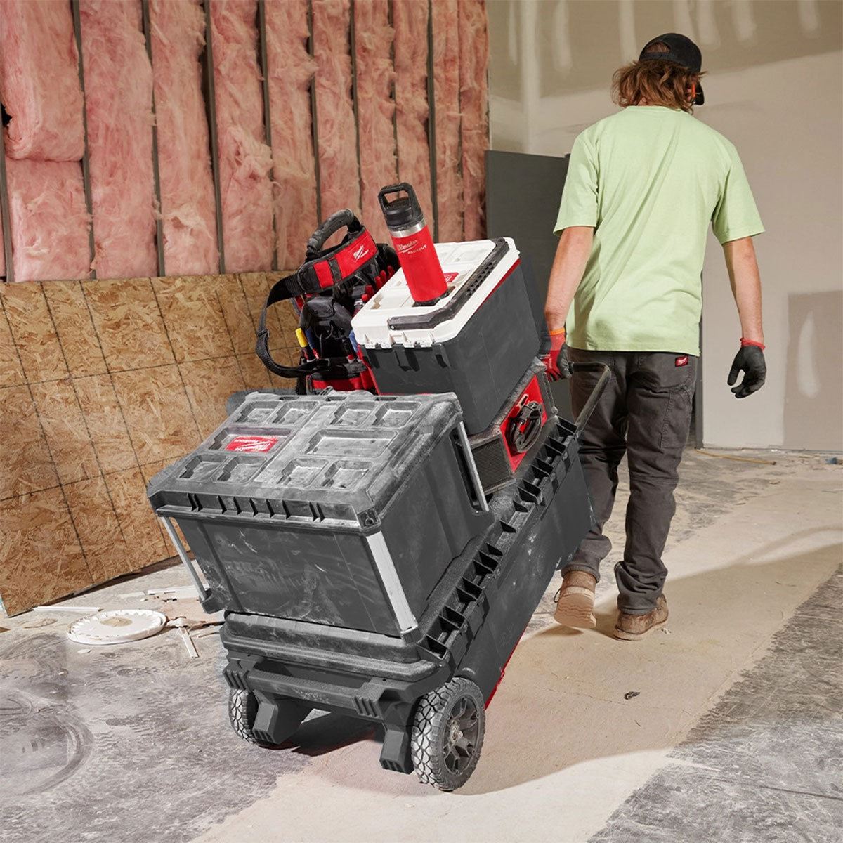 Milwaukee Packout 710ml Chug Lid Bottle Red 4932493465