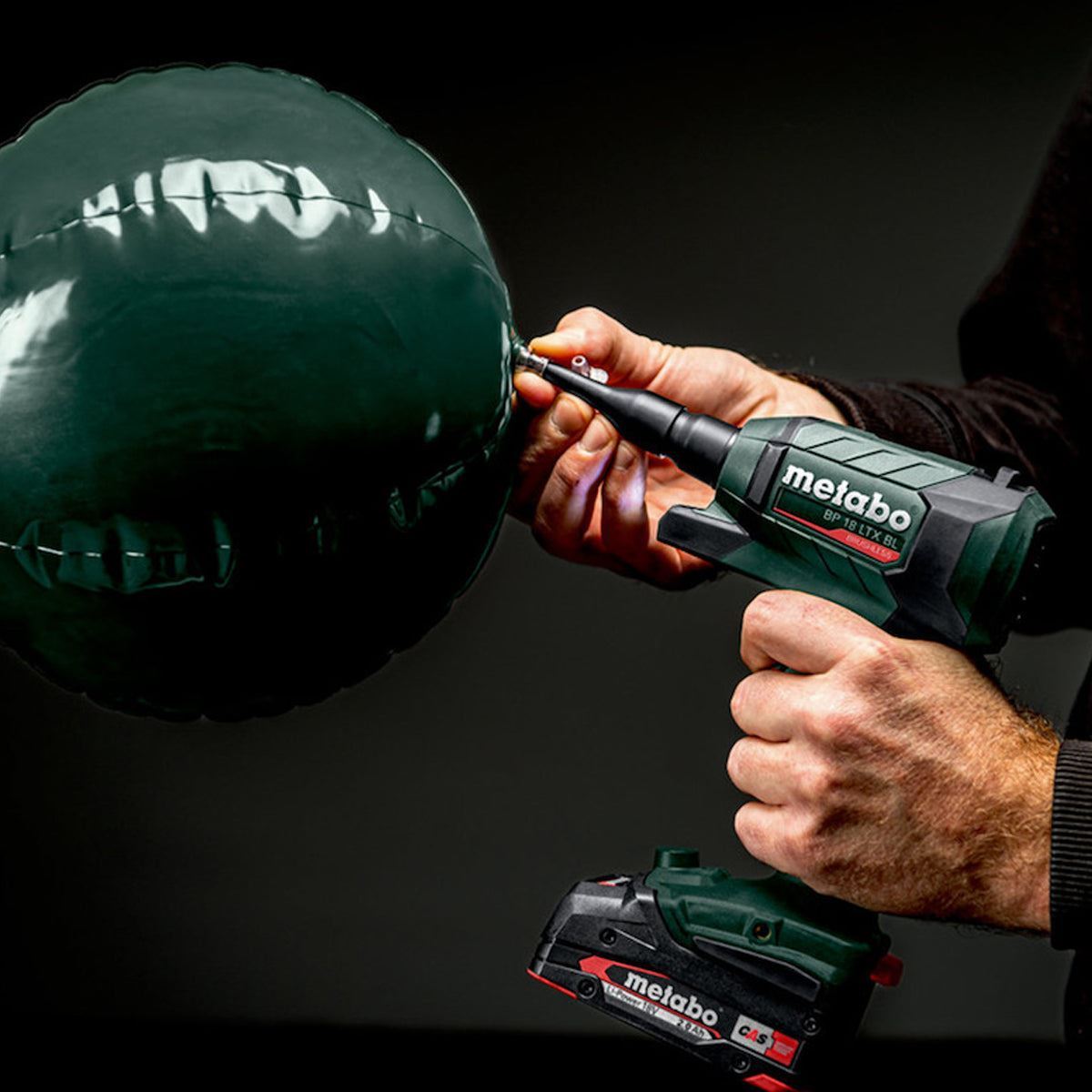 Metabo BP 18 LTX BL 18V Brushless Blower with 1 x 5.2Ah Battery Charger & Bag