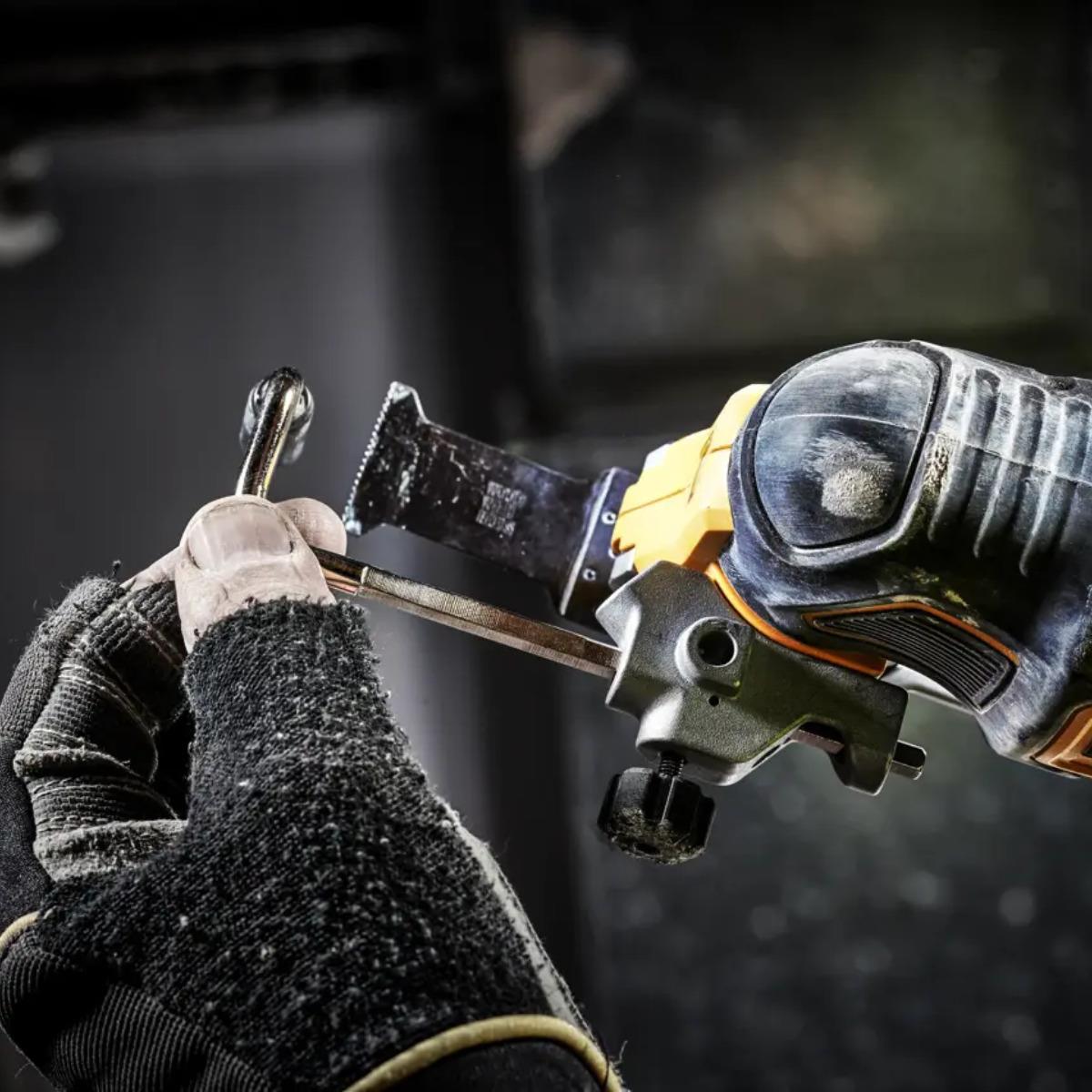 Dewalt DCS356N 18V Brushless Oscillating Multi-Tool Body Only
