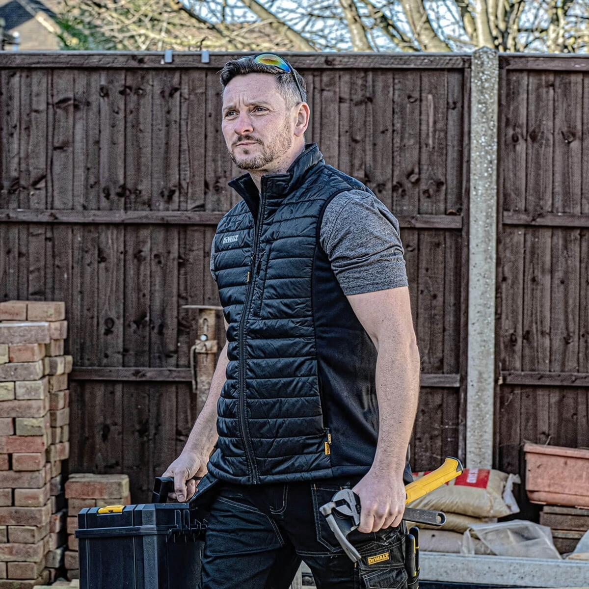 Dewalt Force Lightweight Rip-Stop Padded Gilet Black - Size XL